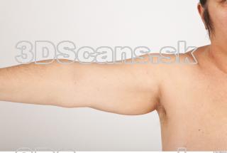 Photo reference of arm 0002
